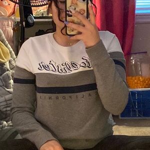 Hollister Sweatshirt